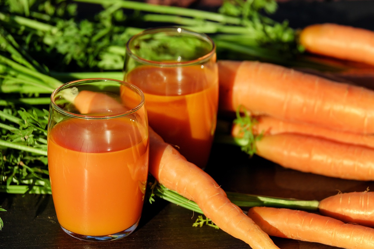5 textos prontos para propaganda de suco natural que vendem saúde