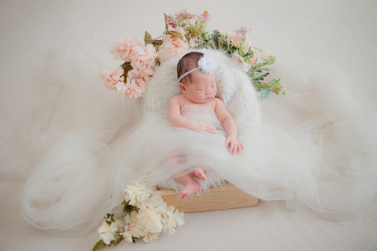 Auxílio maternidade: como funciona e quem tem direito em 2025