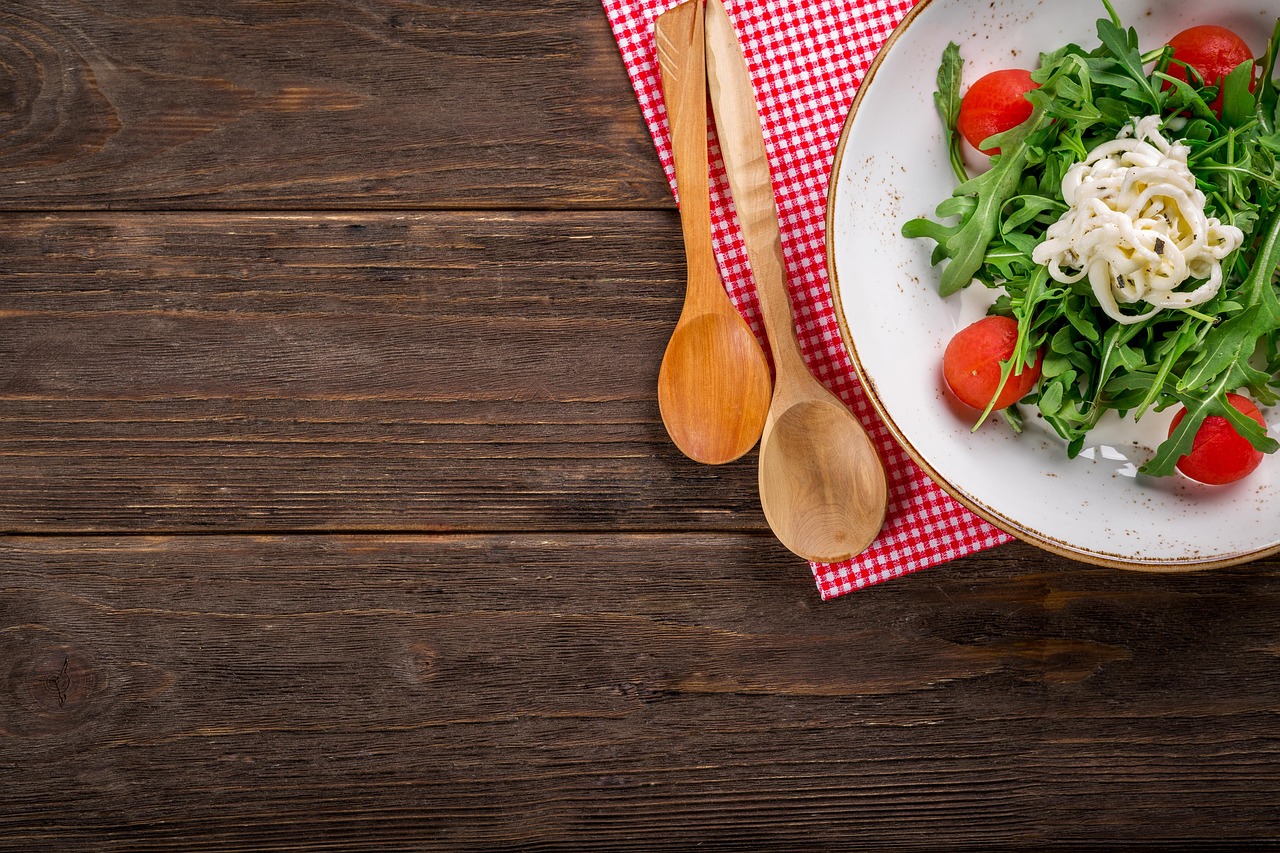 Cardápio semanal para restaurante self-service: ideias que vendem mais