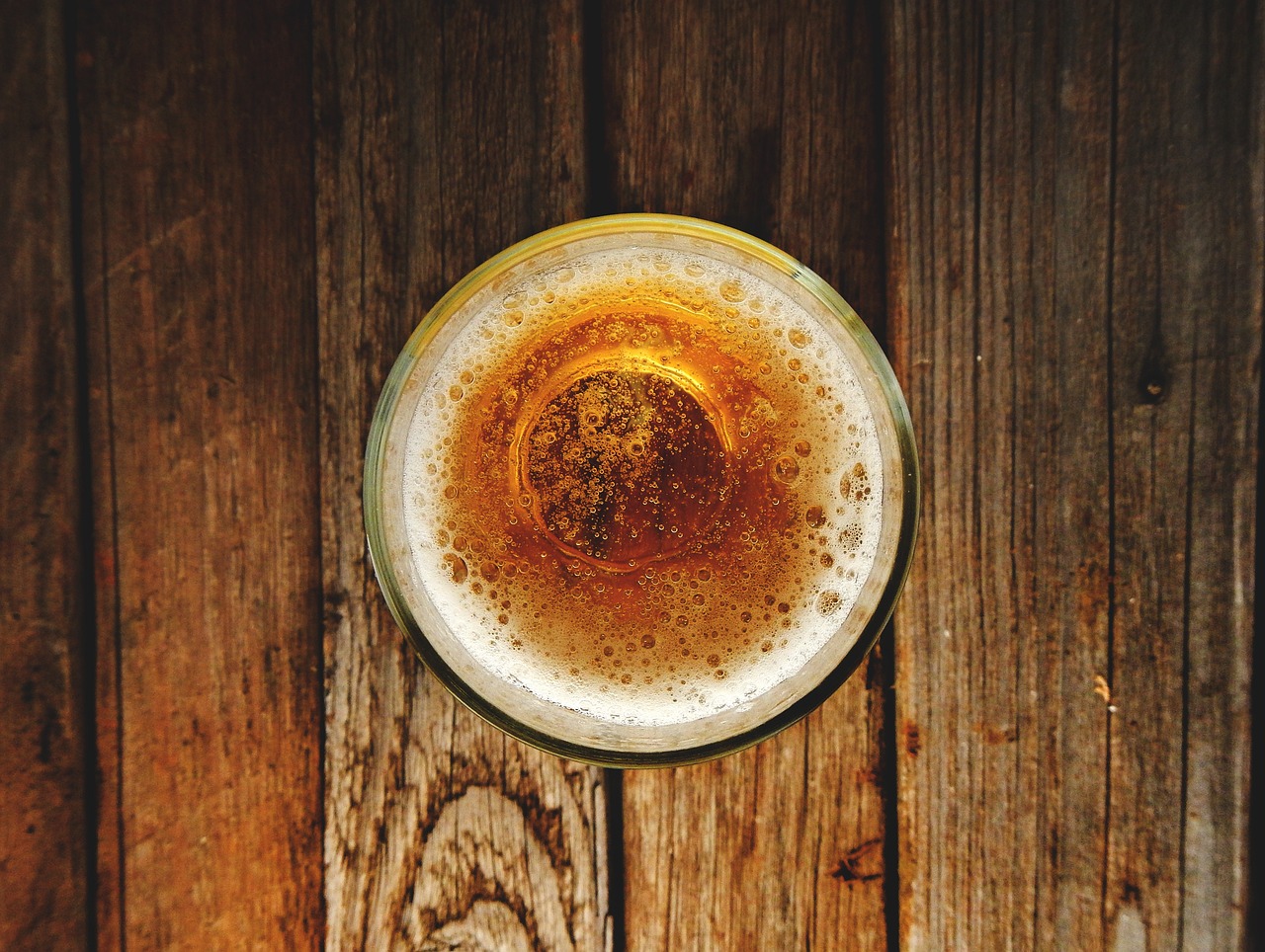 Como comprar cerveja direto na Ambev: guia para bares e revendedores