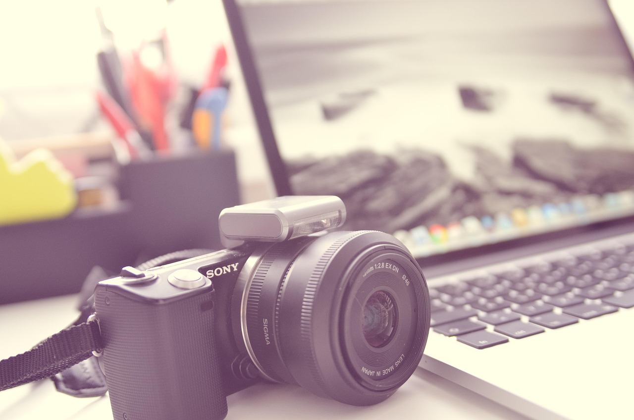 Editor de vídeo freelancer: descubra quanto pode ganhar por projeto