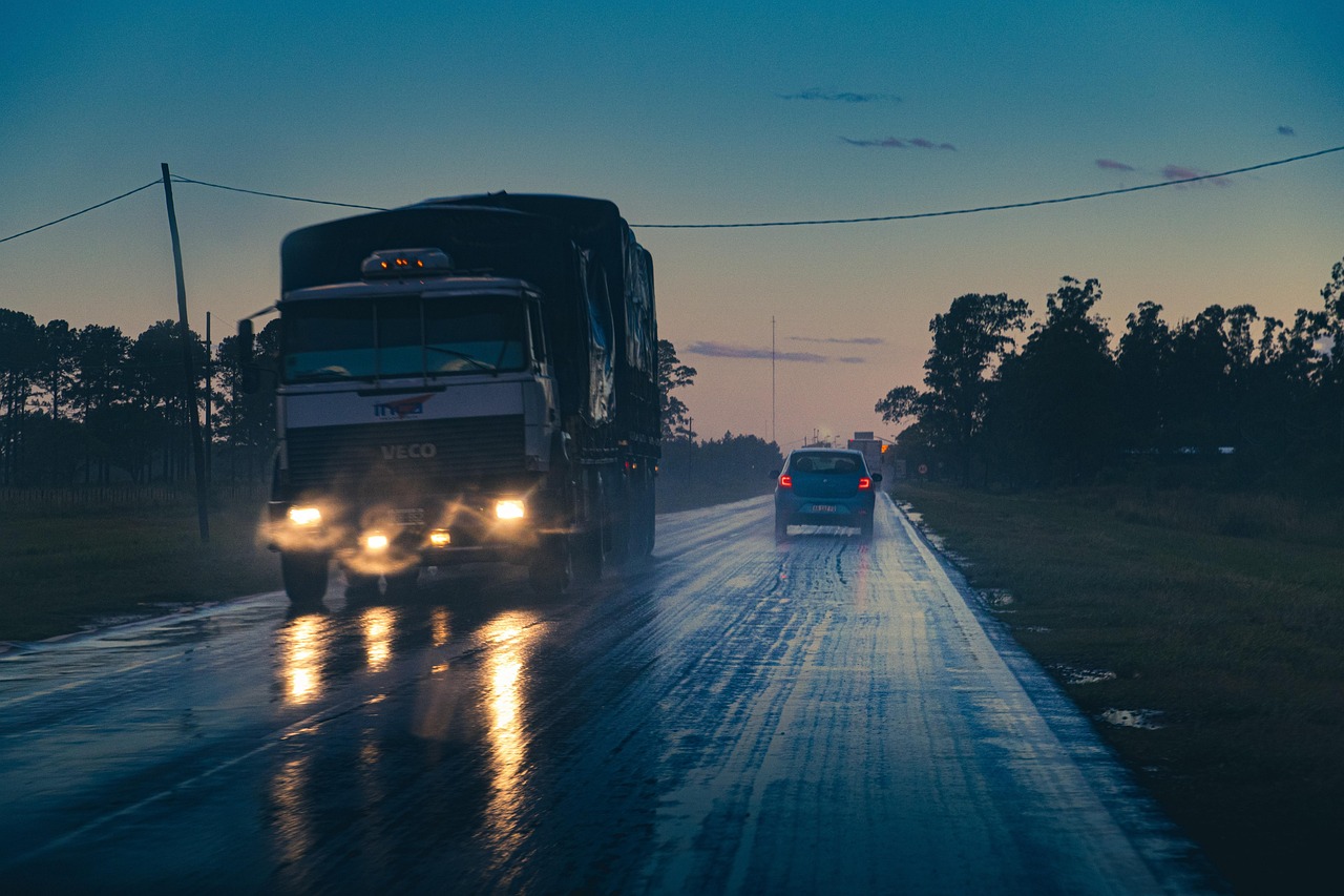 Franquias de transportadora: Veja quais existem e quanto investir