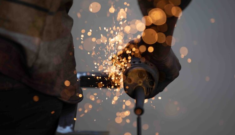 Frases para propaganda de serralheria que chamam clientes