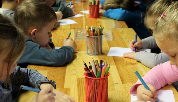 Texto para propaganda de escola infantil: 5 ideias criativas que cativam pais