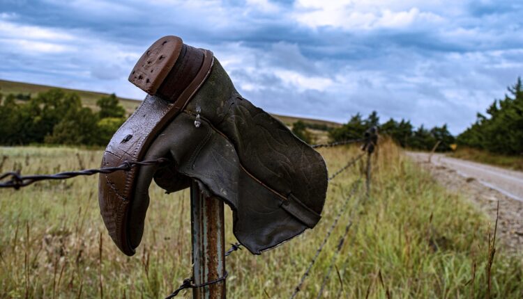 10 fornecedores de roupas country no atacado confiáveis