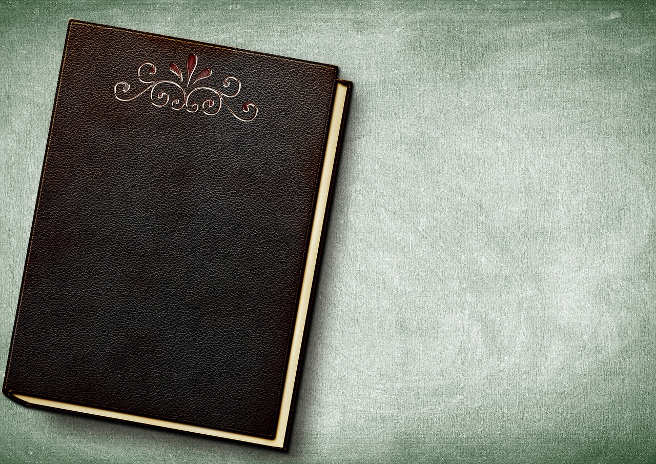Vender ebook é crime? Descubra o que a lei diz antes de começar