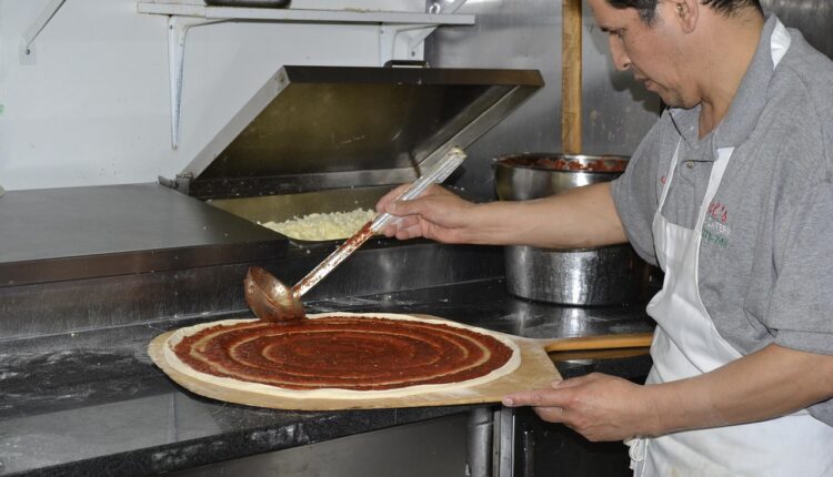 11 textos prontos para propaganda de pizzaria delivery